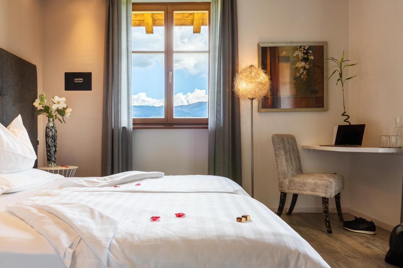 Relais Villa Quercia Tassullo Bagian luar foto
