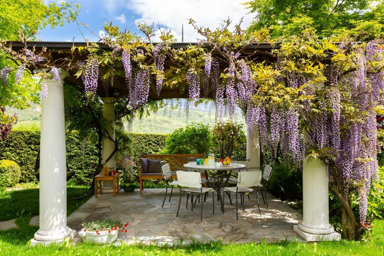 Relais Villa Quercia Tassullo Bagian luar foto