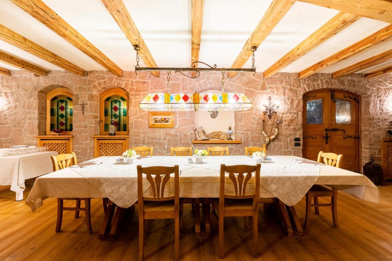 Relais Villa Quercia Tassullo Bagian luar foto