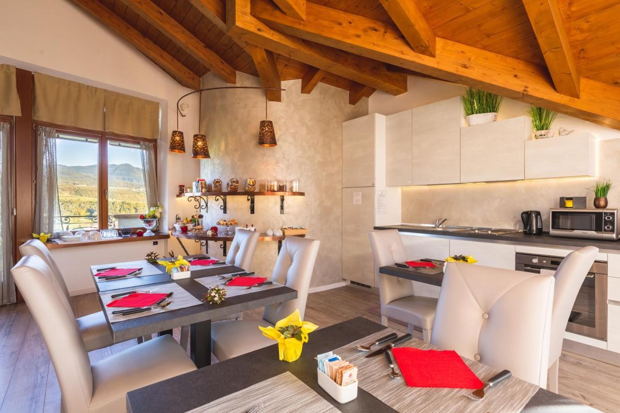 Relais Villa Quercia Tassullo Bagian luar foto