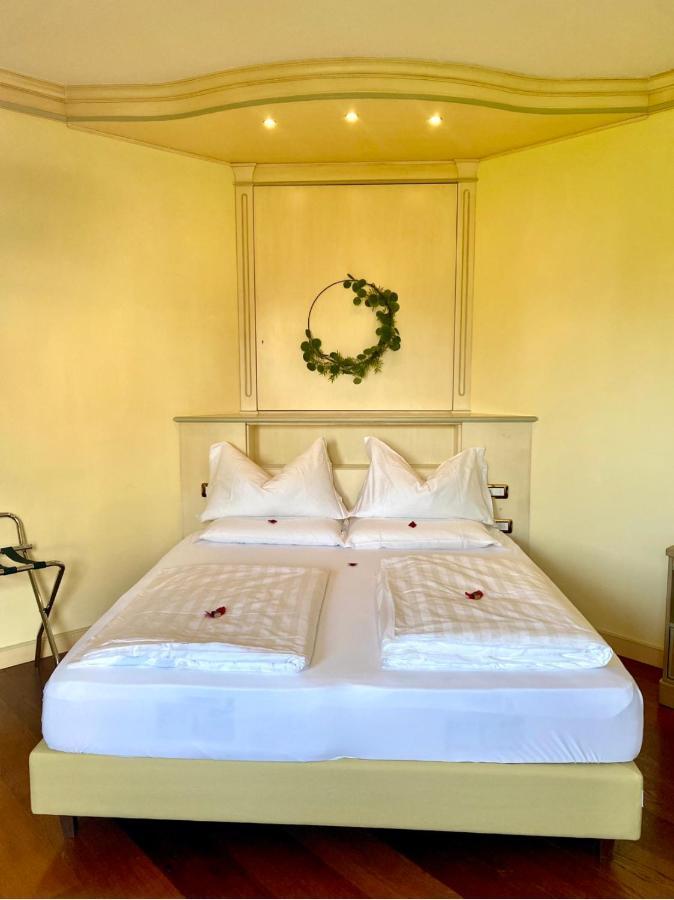Relais Villa Quercia Tassullo Bagian luar foto